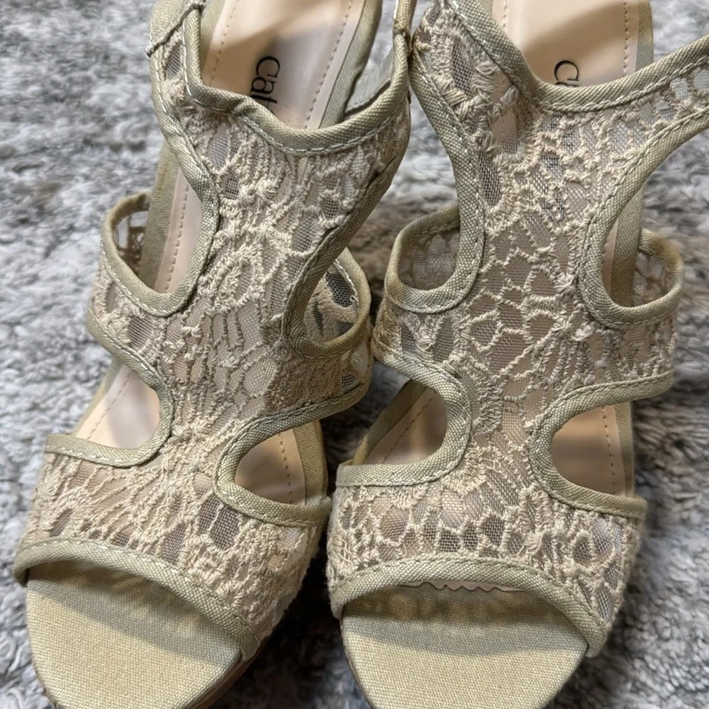 Cathy Jean Wedge Heel | SIZE 9 - Picture 4 of 6